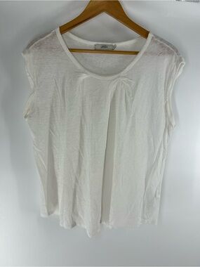0039 Italy Soft White Linen Pleated Cap-Sleeve Tank Top